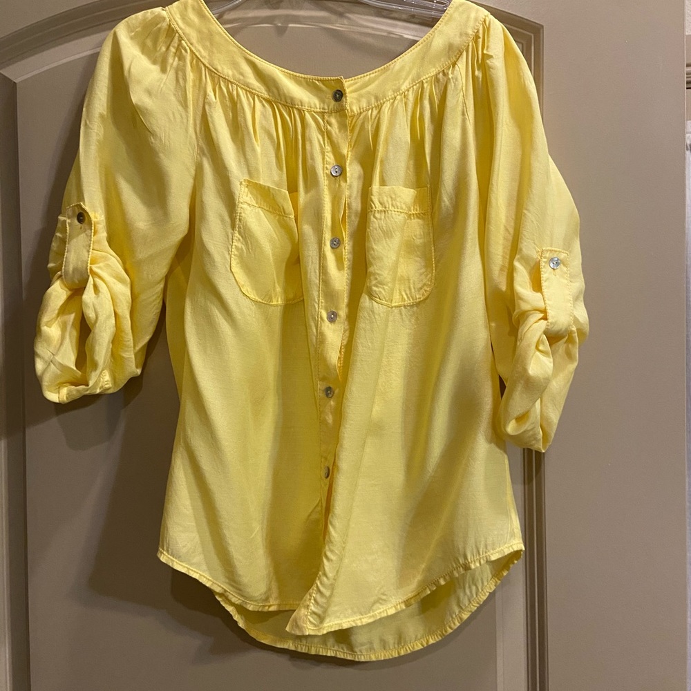 Women’s Chelsea & Violet top